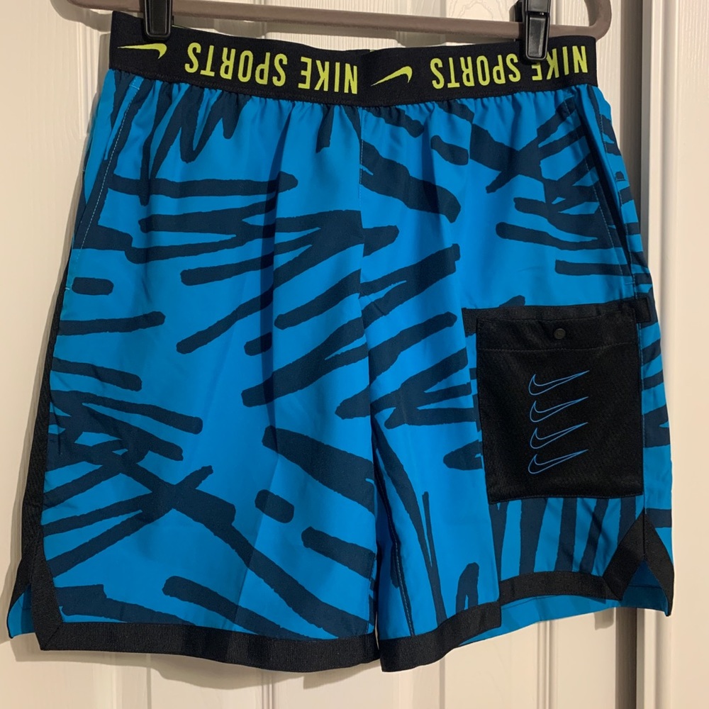 Nike Men’s Athletic Shorts Blue with Black Accents